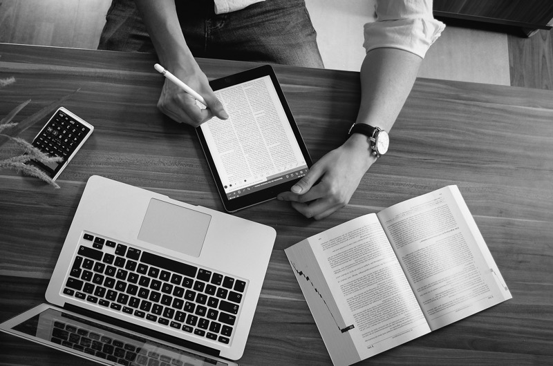 デジタル編集作業のイメージ